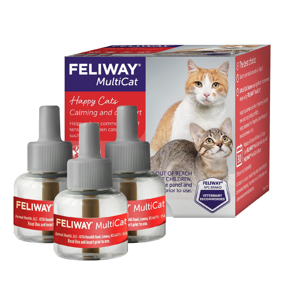 FELIWAY MultiCat diffuser plugged in to promote calm in a multi-cat home.