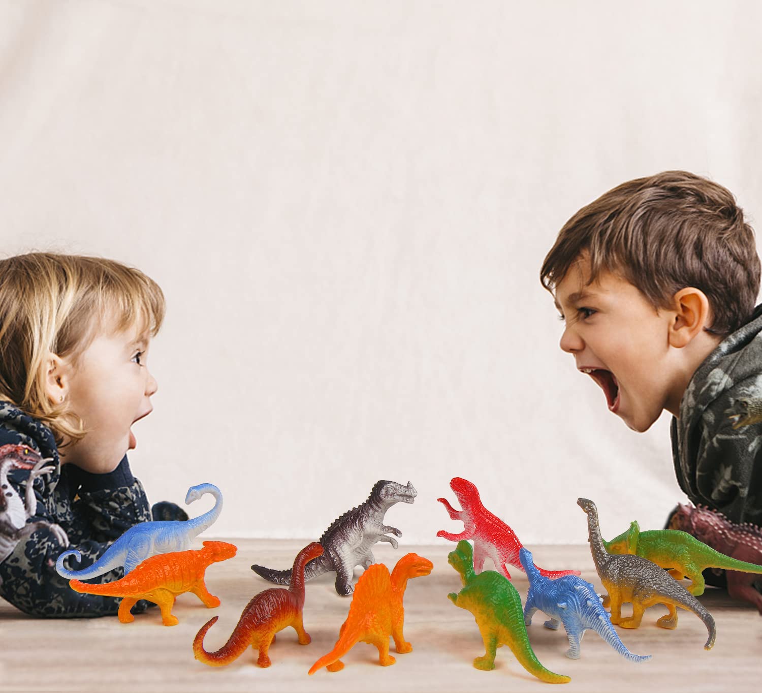 FINGOOO mini dinosaurs in assorted colors ready for learning and pretend play