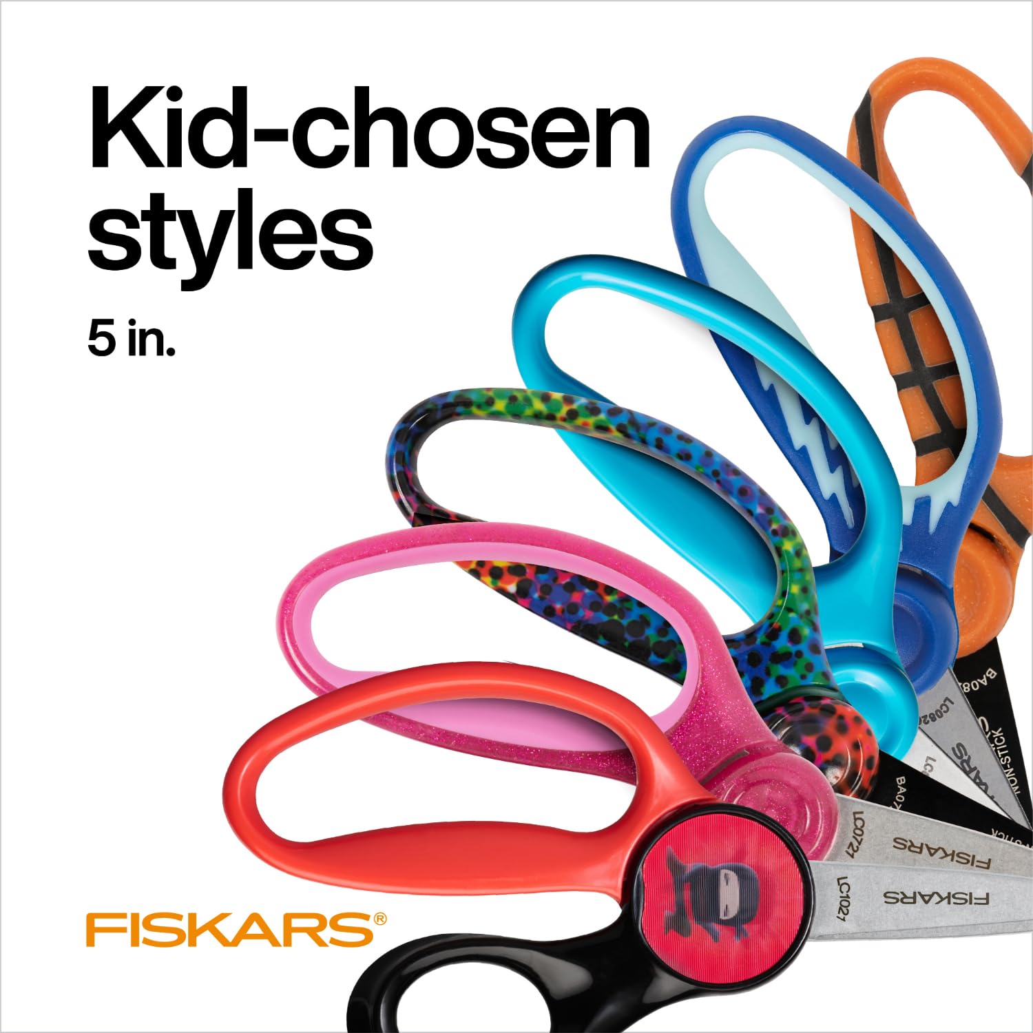 Fiskars SoftGrip blunt-tip kids scissors blunt-tip close-up shows safety feature