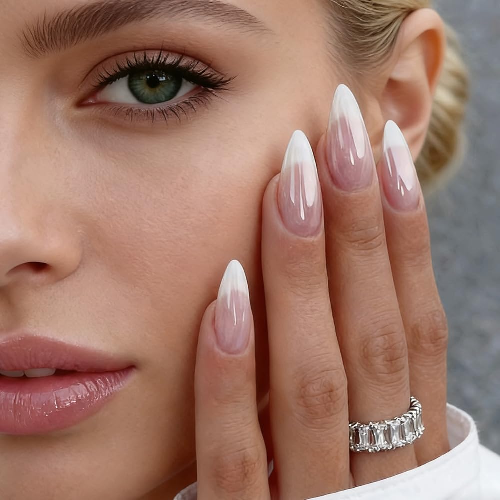 FJSMTOPl medium glue-on nails for easy wearing and removal