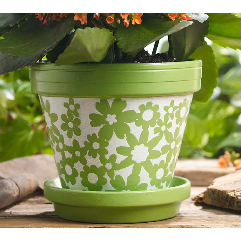 Weather-resistant coating from FolkArt Outdoor Gloss stands up to sun and rain.