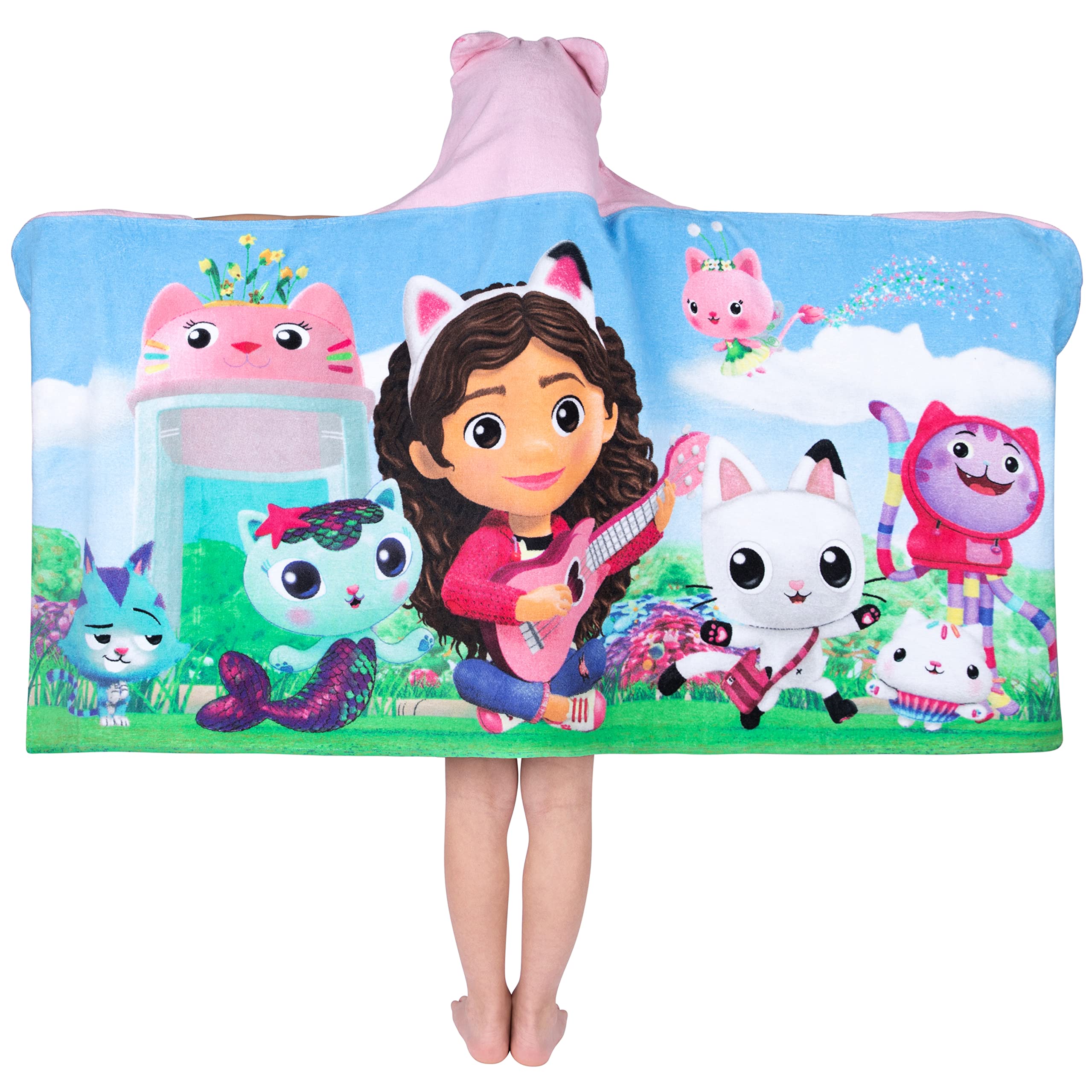 Franco Gabby's Dollhouse character print design for kid-friendly bath time fun.