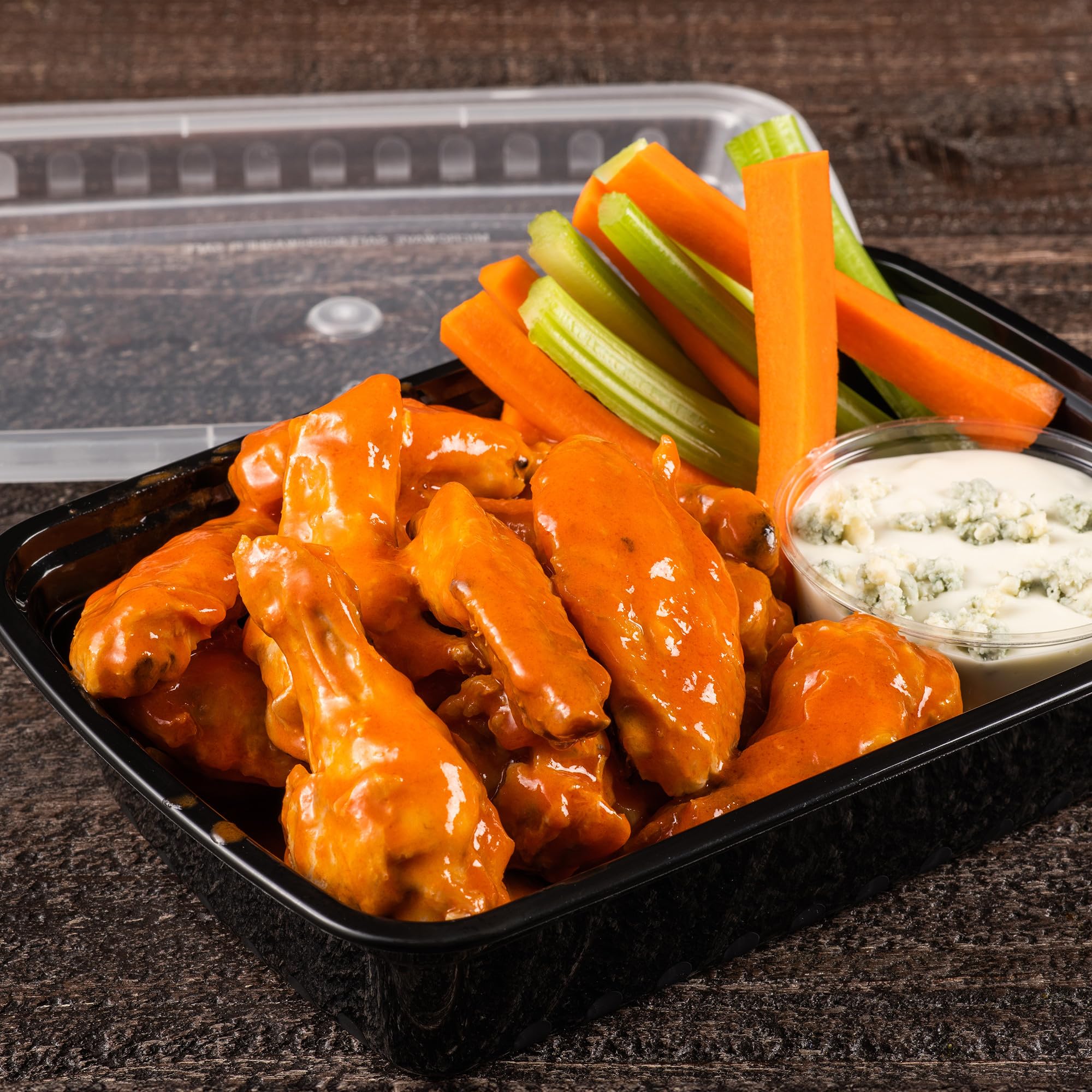 Franks RedHot Original Cayenne ingredients closeup highlights five-ingredient blend.