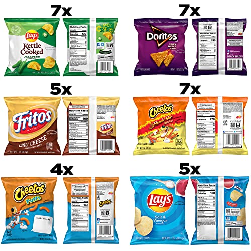 Frito-Lay Bold Mix Lay’s Jalapeño Kettle Chips close-up, zesty crunch.