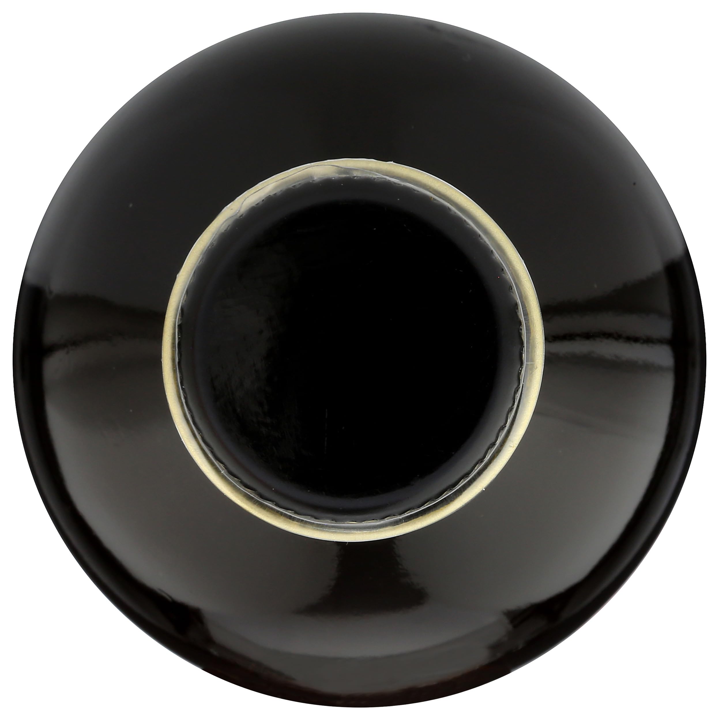 Frontier Co-op vanilla extract on a dessert plate for a warm finish