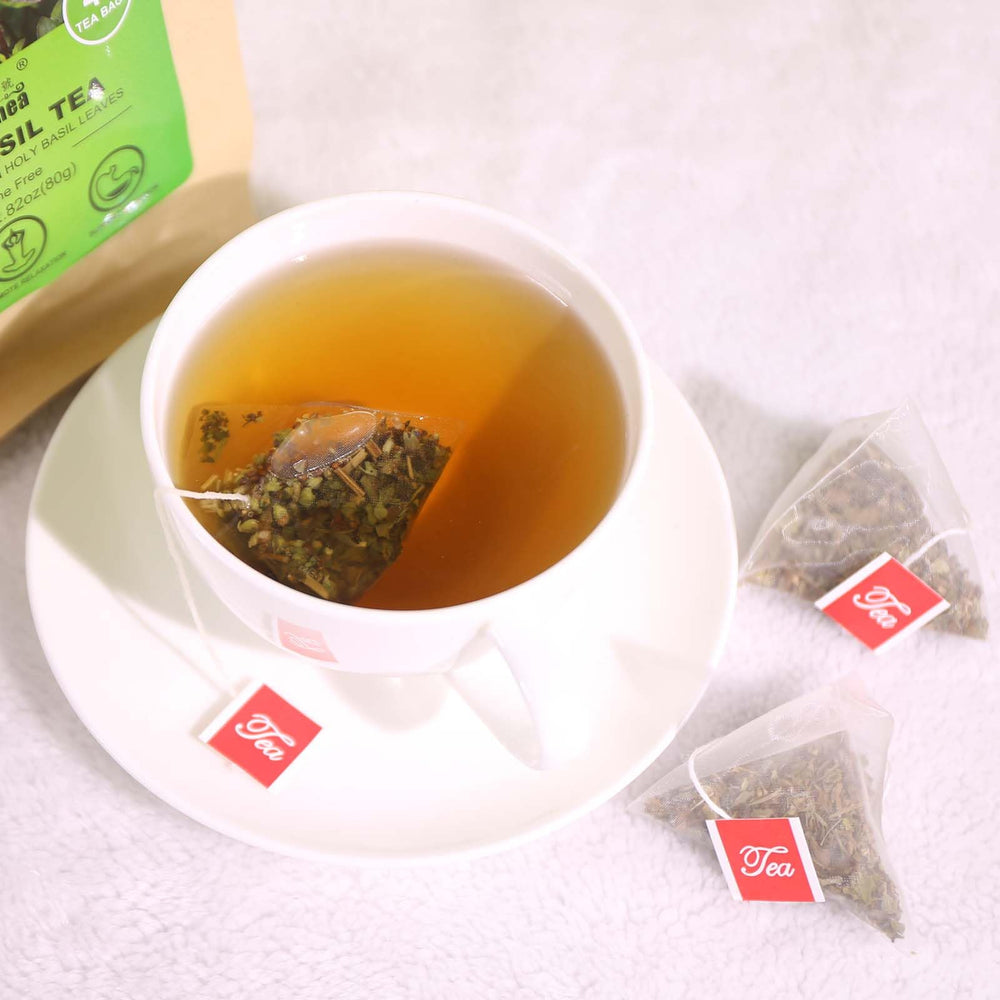 FullChea Non-GMO Holy Basil Leaves image emphasizes purity and flavor.