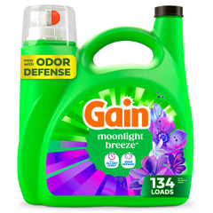 Gain Moonlight Breeze liquid detergent bottle with long-lasting fragrance