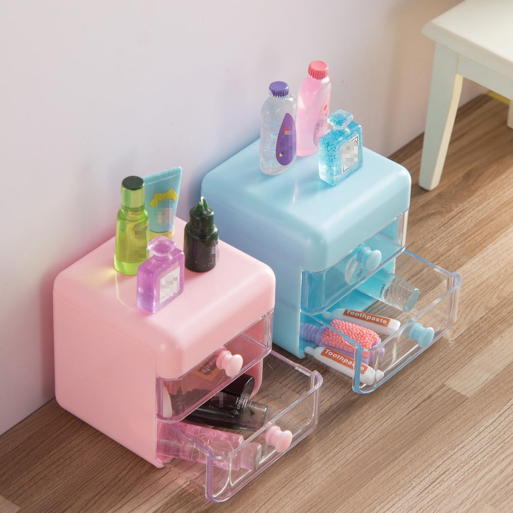 GALAOMA dollhouse hair dryer introduces authentic grooming tools.