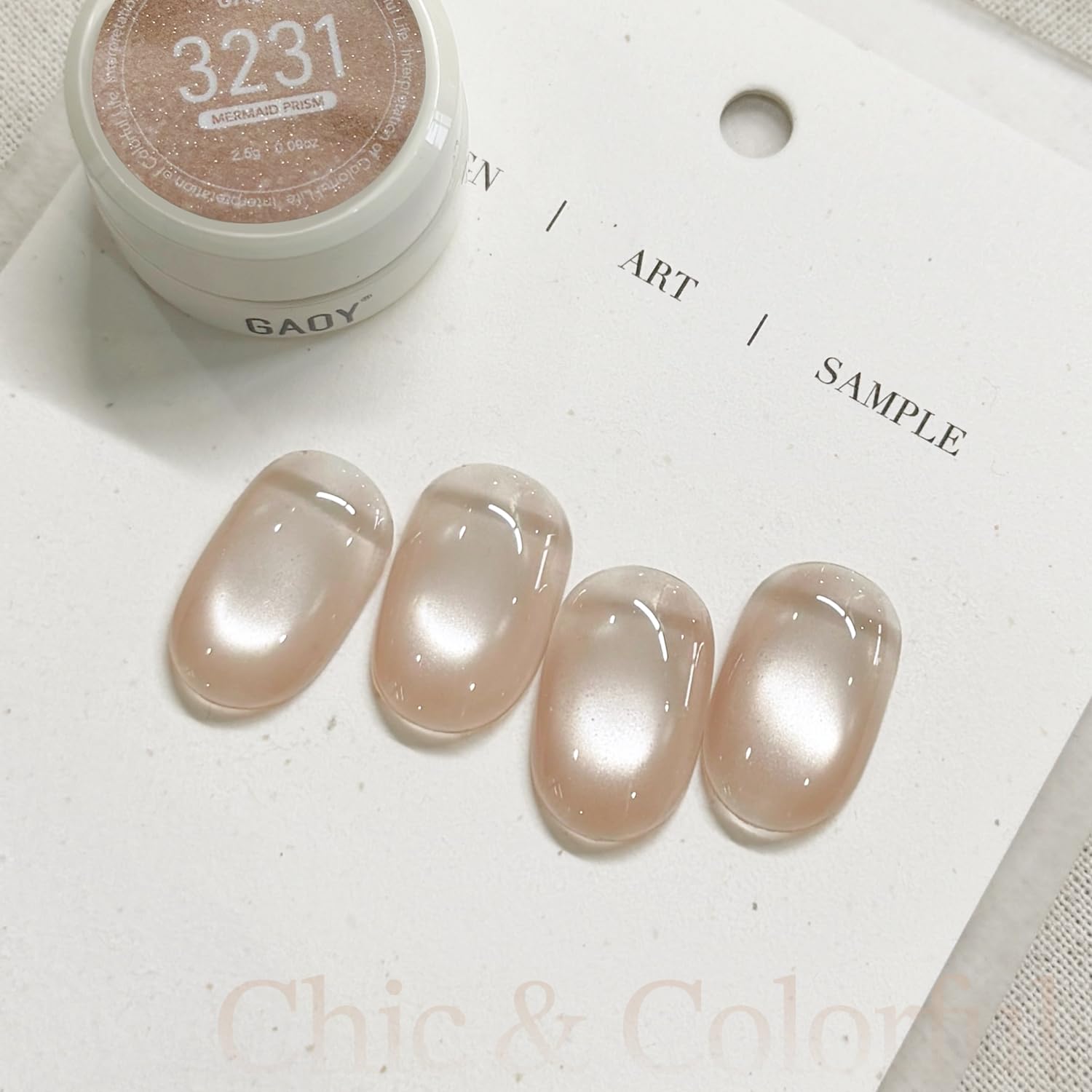 GAOY cat eye magnet lets you shape a moonlit arc.