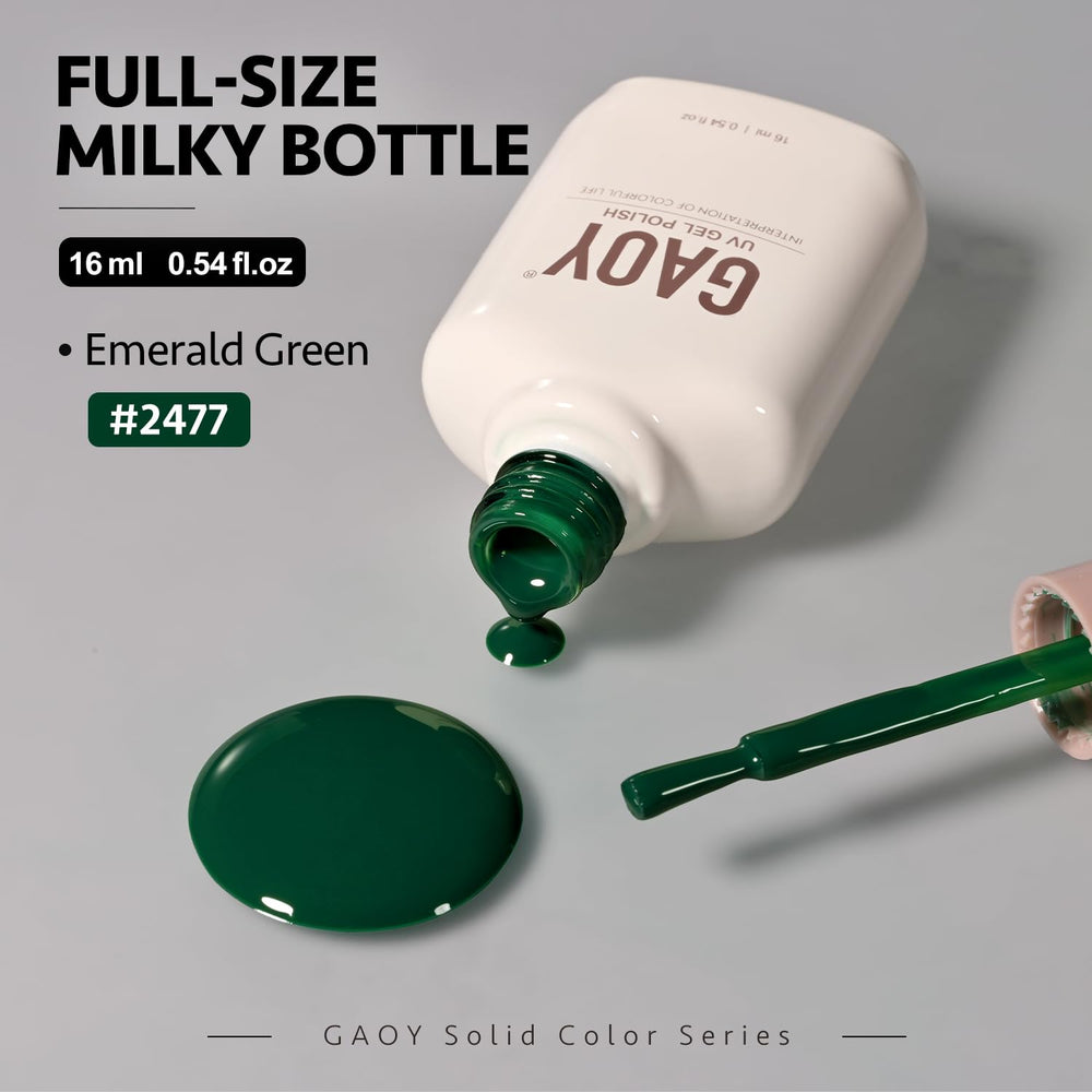 GAOY emerald-green gel polish on a nail art design for DIY projects.