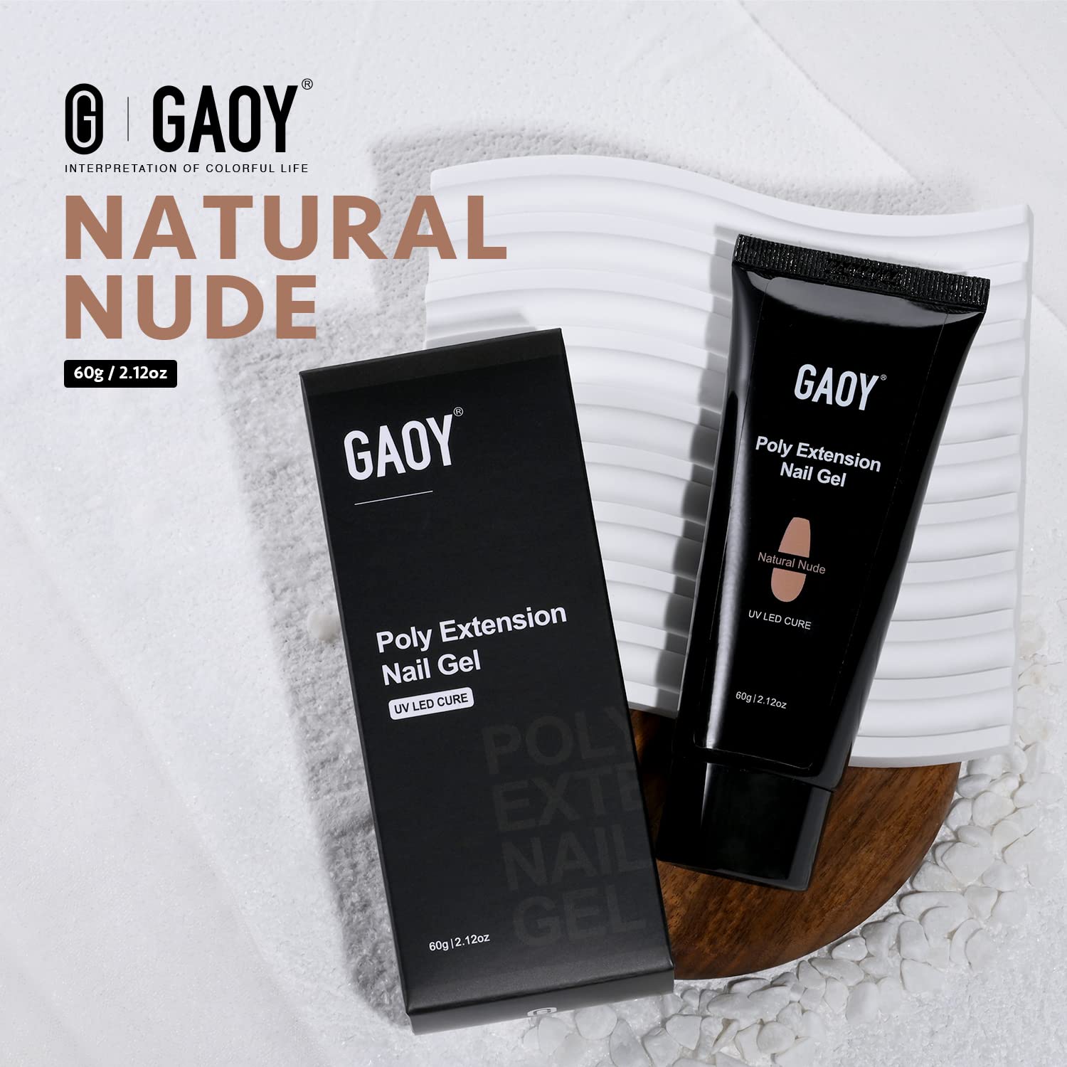 GAOY nail-art salon setup showcases professional results at home.