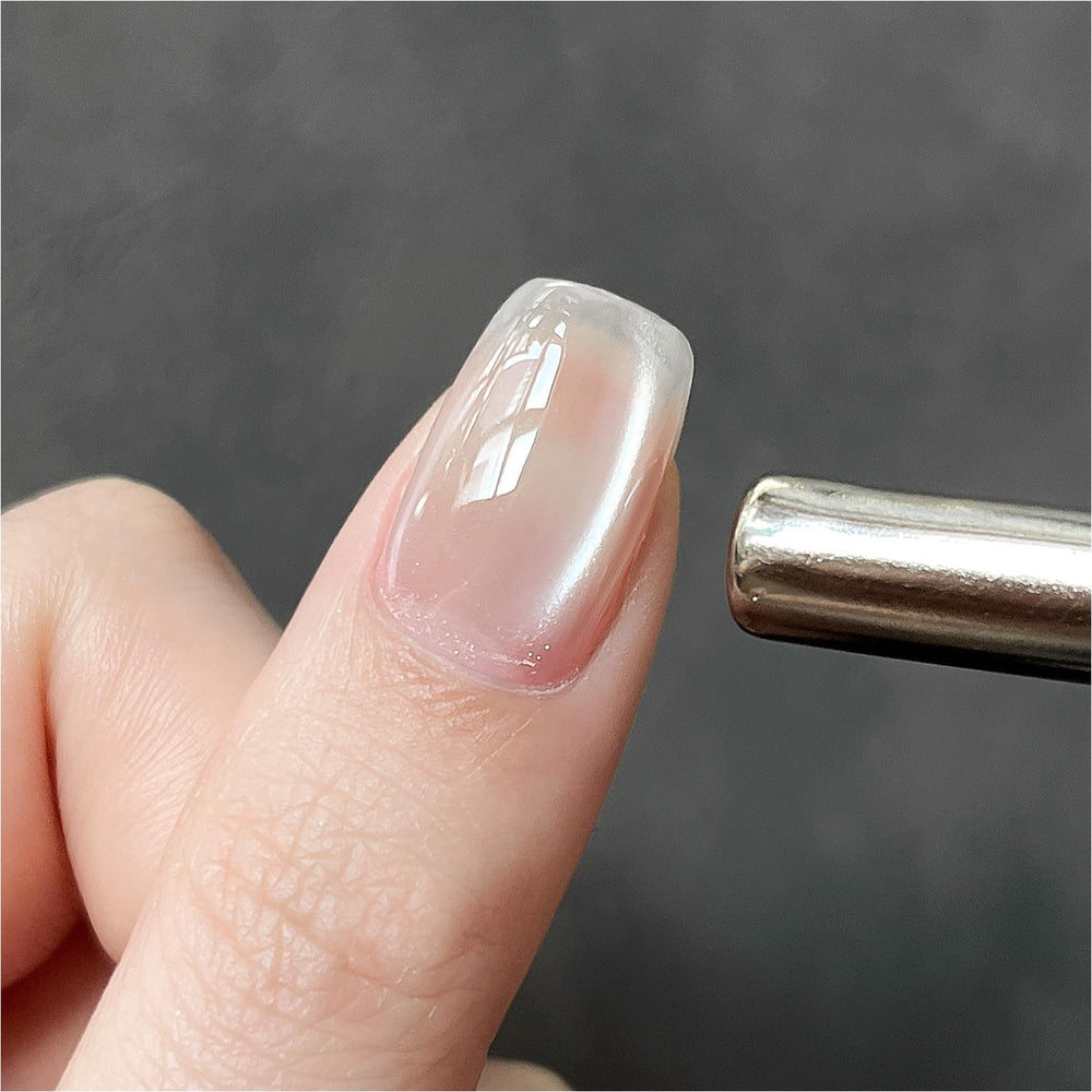GAOY nail polish kit includes magnet and bottle for at-home art.