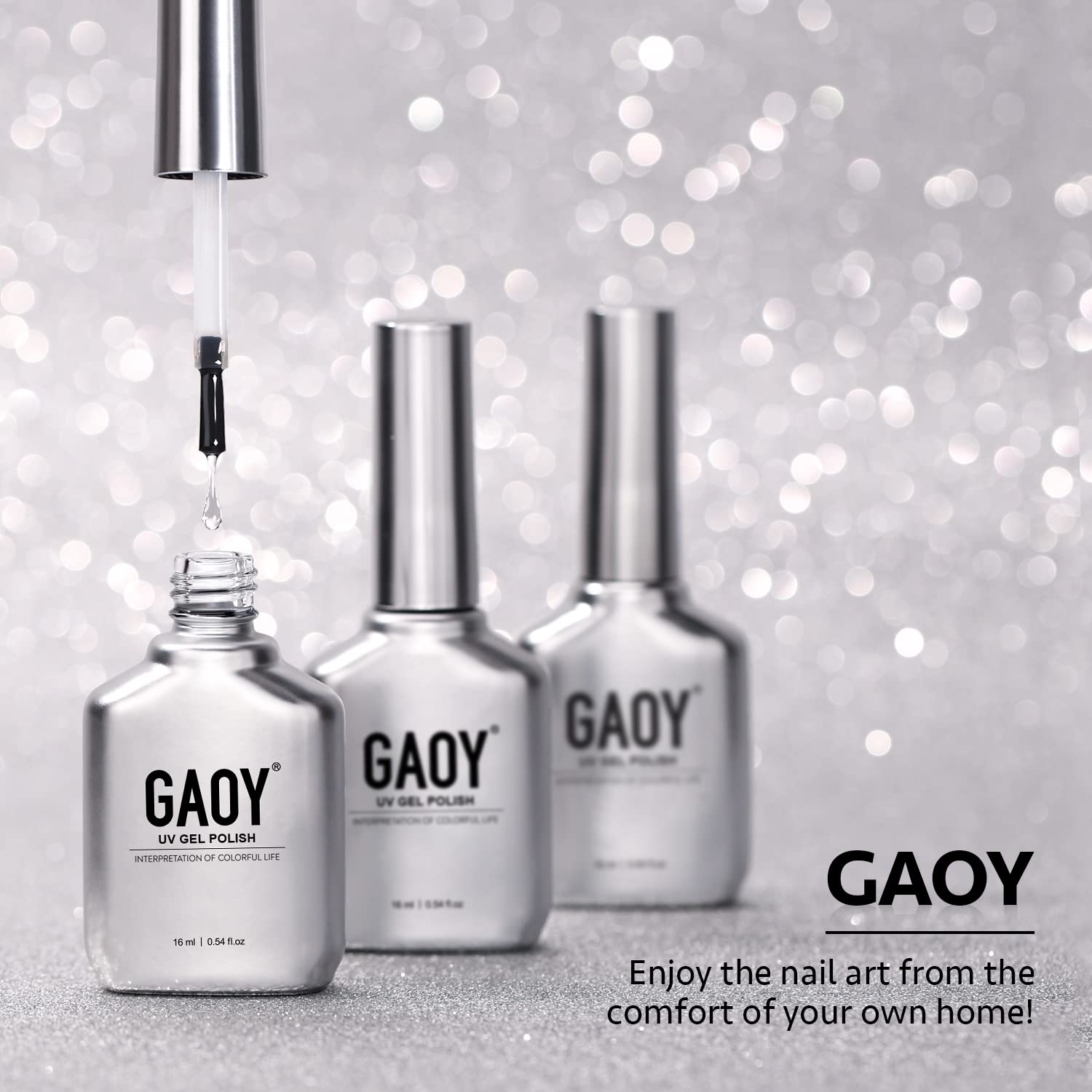 GAOY Top Coat on nails lasts up to four weeks of wear.