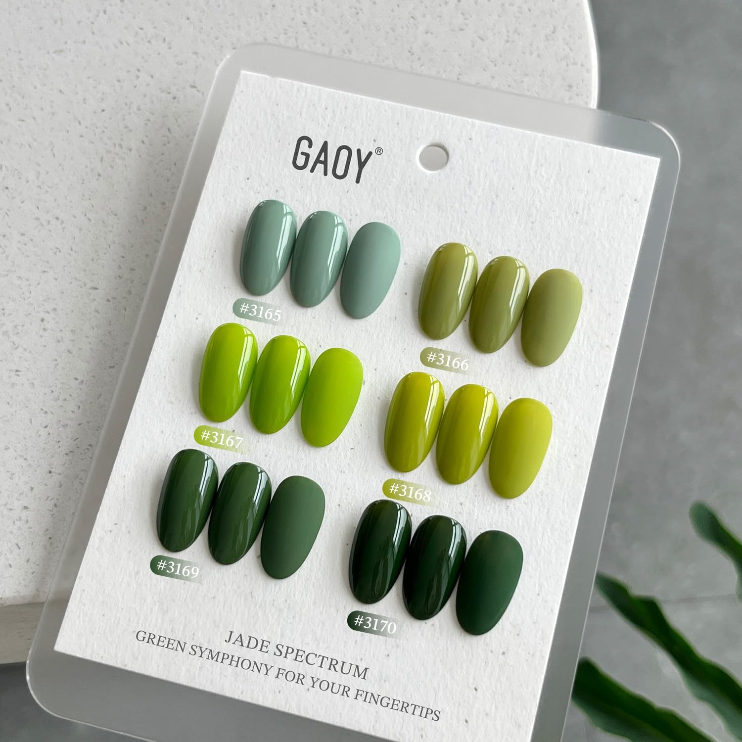 GAOY UV-LED lamp for 60-second cure and quick manicures.