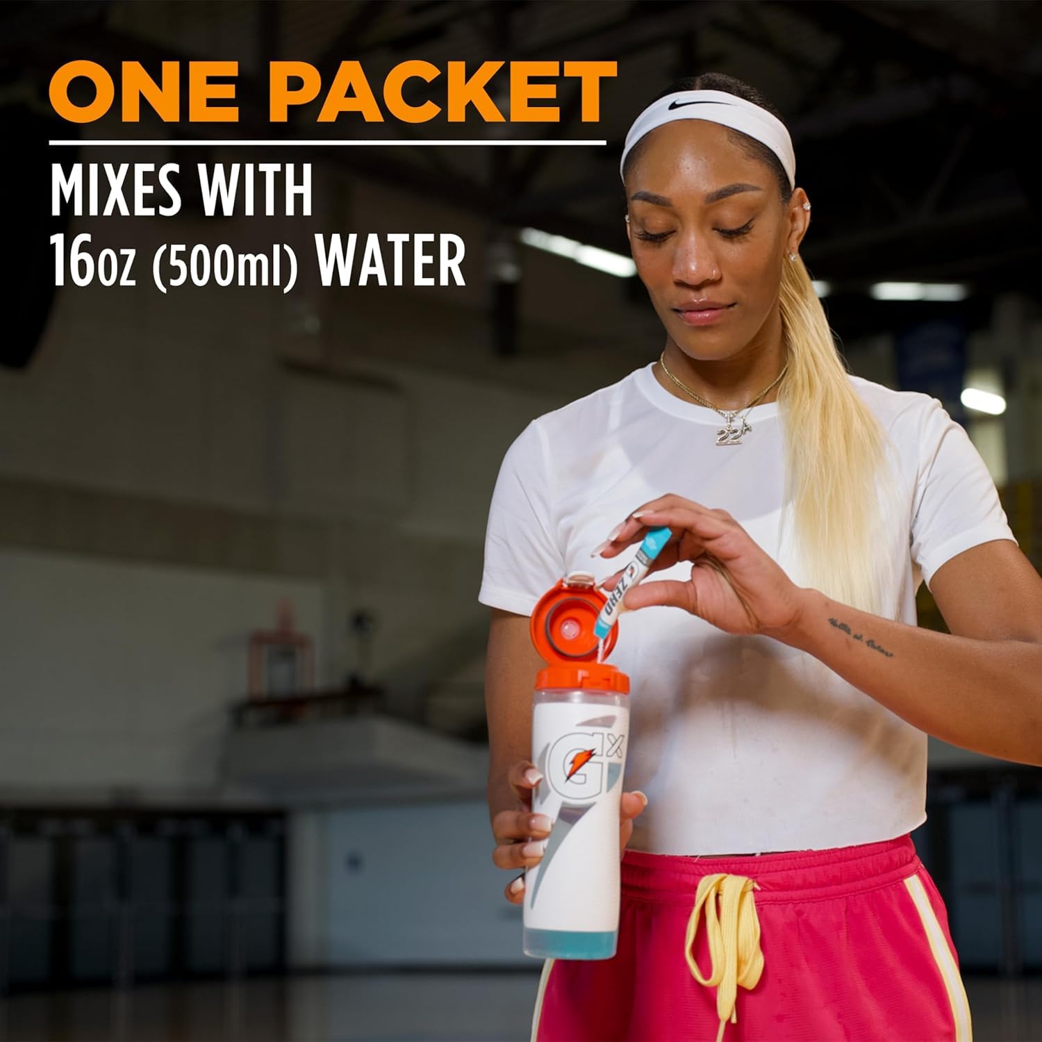 Gatorade G Zero Glacier Freeze prepared drink in a glass, ideal during workouts.