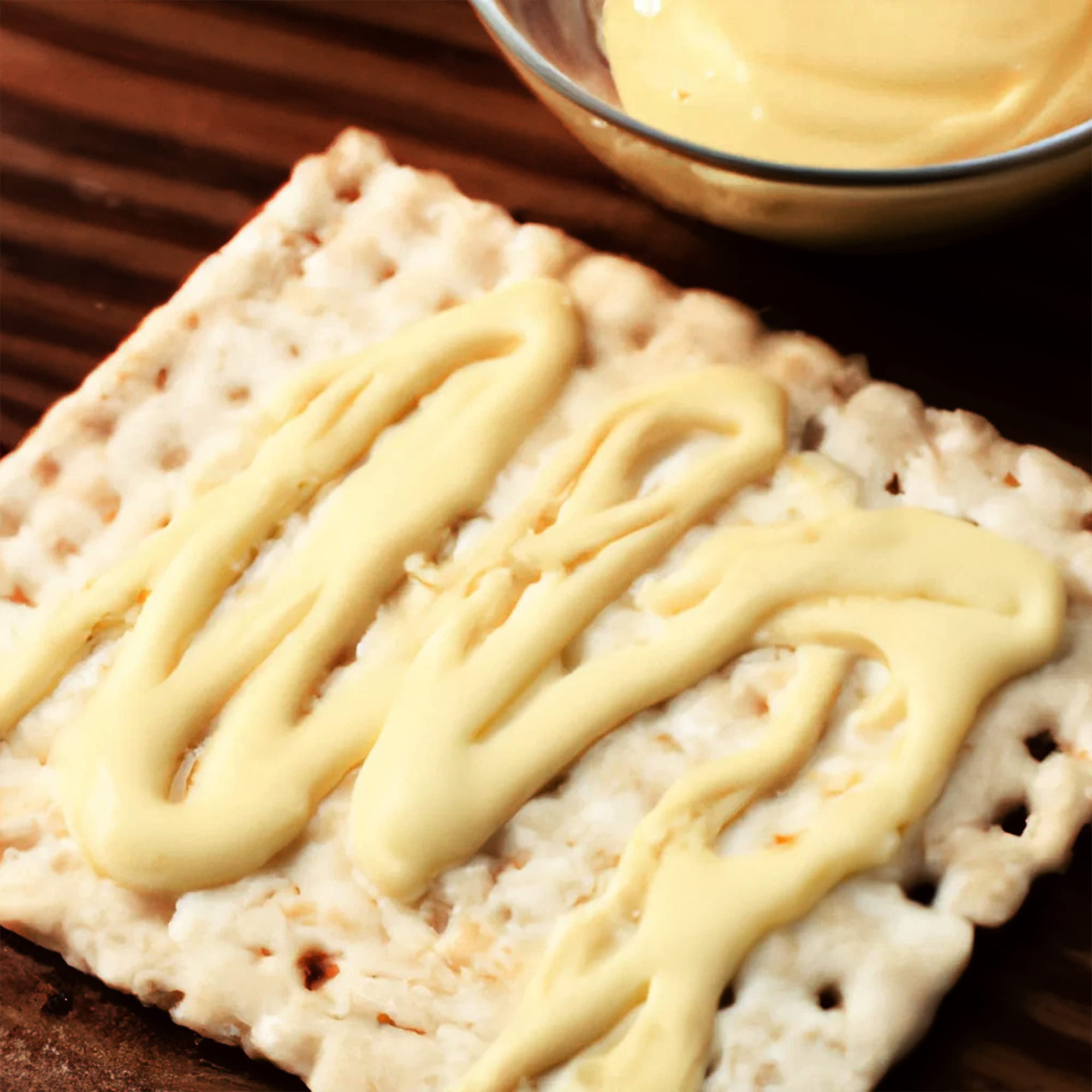 Gefen mayonnaise velvety texture closeup highlights creamy consistency without heavy calories