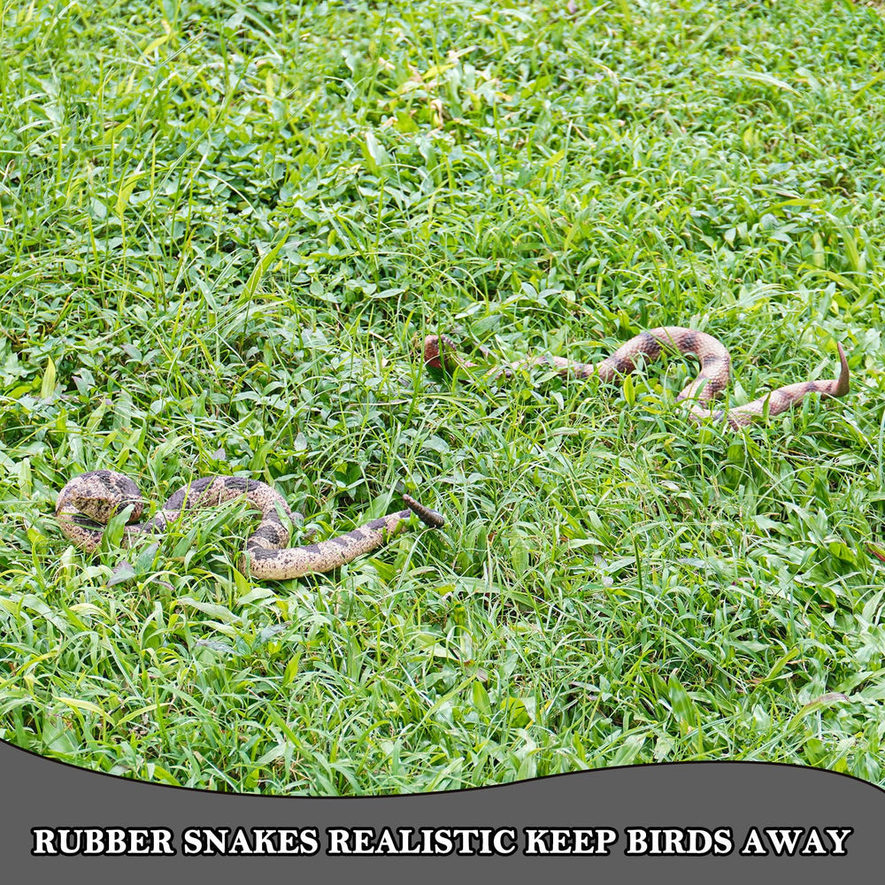  Gelabur durable rubber snake keeps its shape after use.