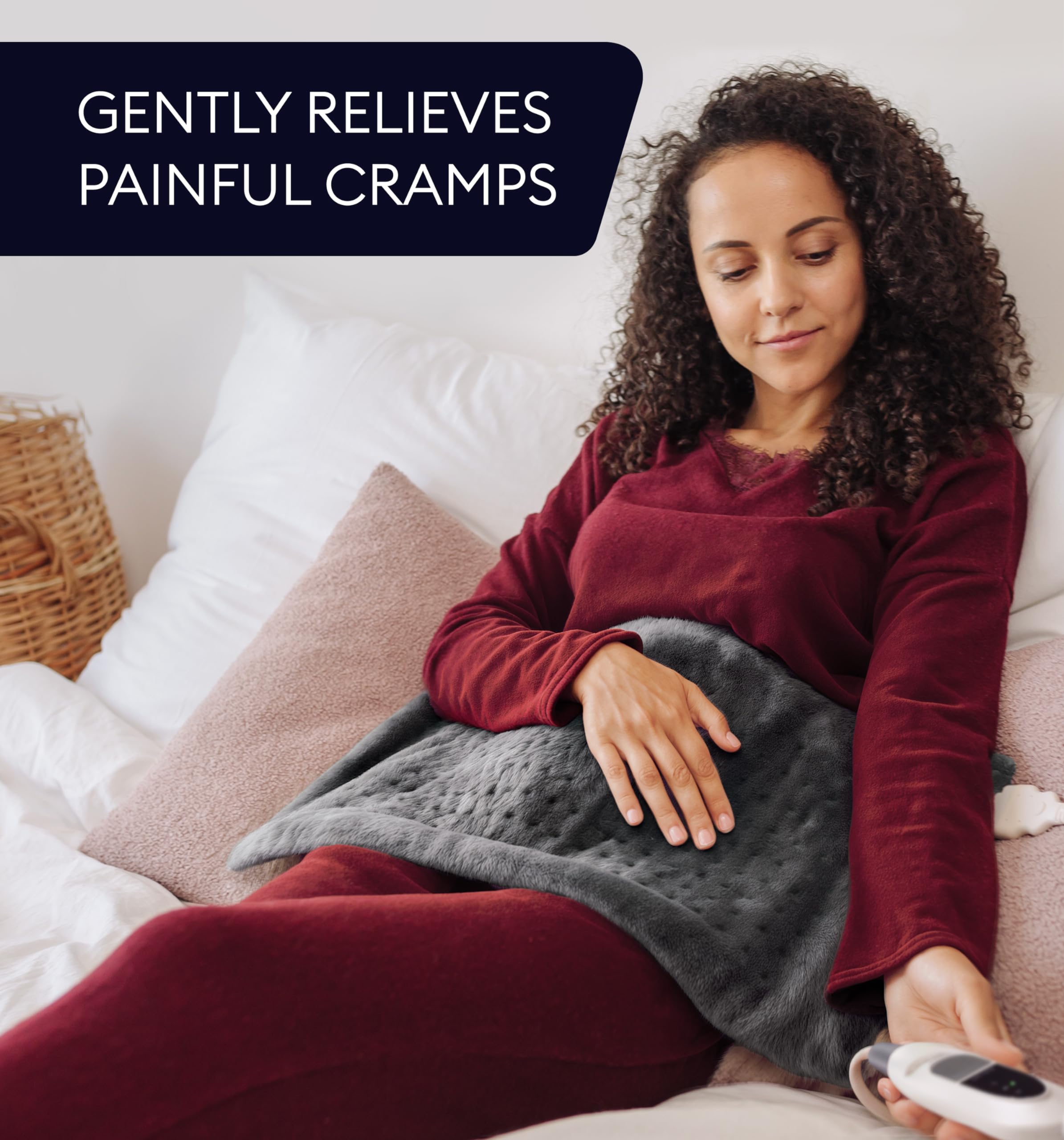 GENIANI Electric Throw on couch shows relaxing warmth during downtime.