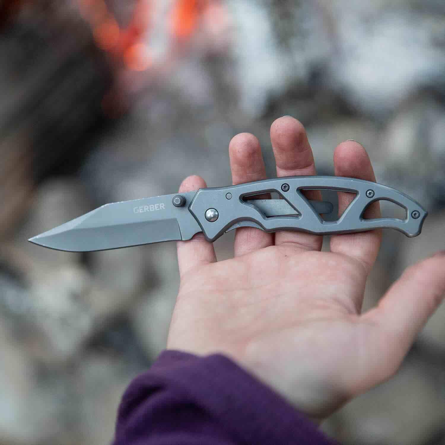 Gerber Paraframe I pocket clip keeps the knife within reach.