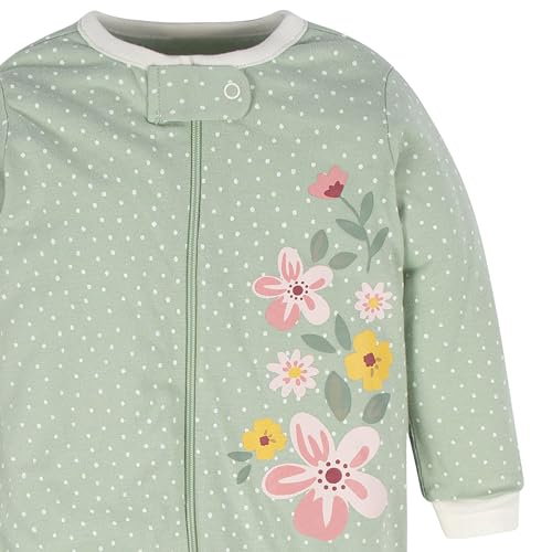 Versatile day and night wear with Gerber Sleep ’n Plays.