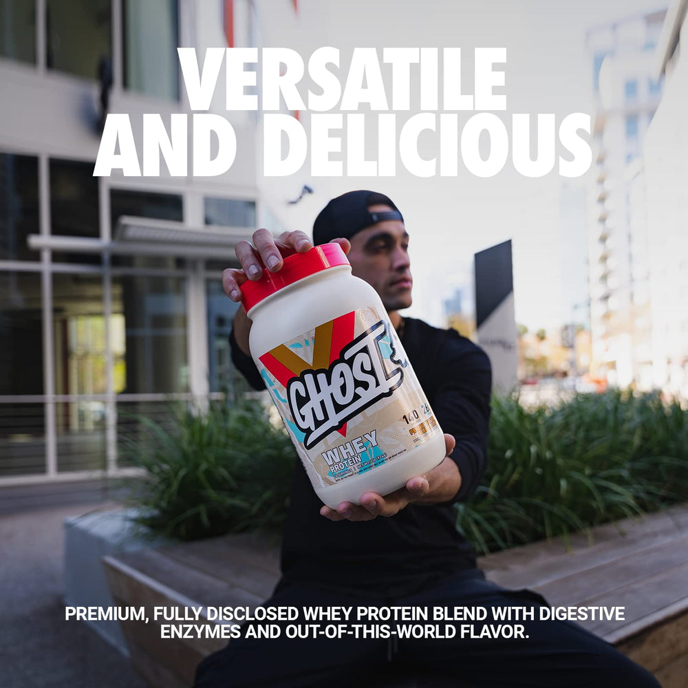 GHOST Whey Peanut Butter Cereal Milk scoop highlights the protein blend and flavor.