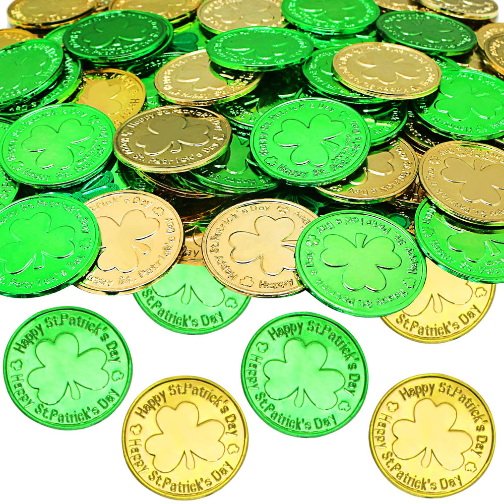 Giaueoa green and gold shamrock coins for festive St Patrick's Day table décor