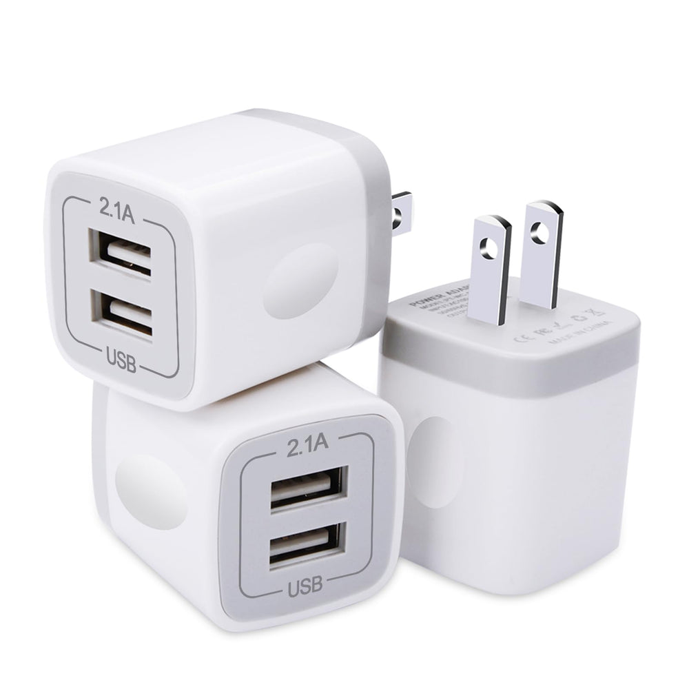 GiGreen USB plug 3-pack front view, compact home charging solution.