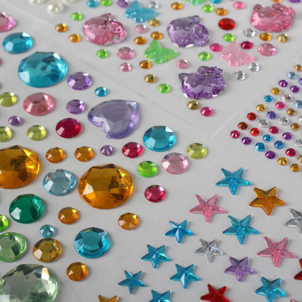 Gikboup kid-friendly design ideal for classroom or party crafts.