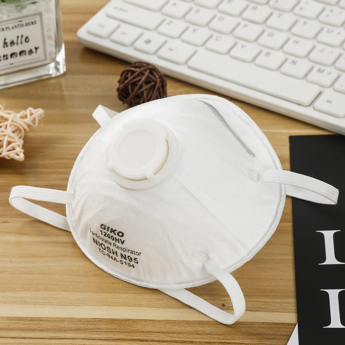 GIKO N95 respirator packaging guide and disposal guidance.