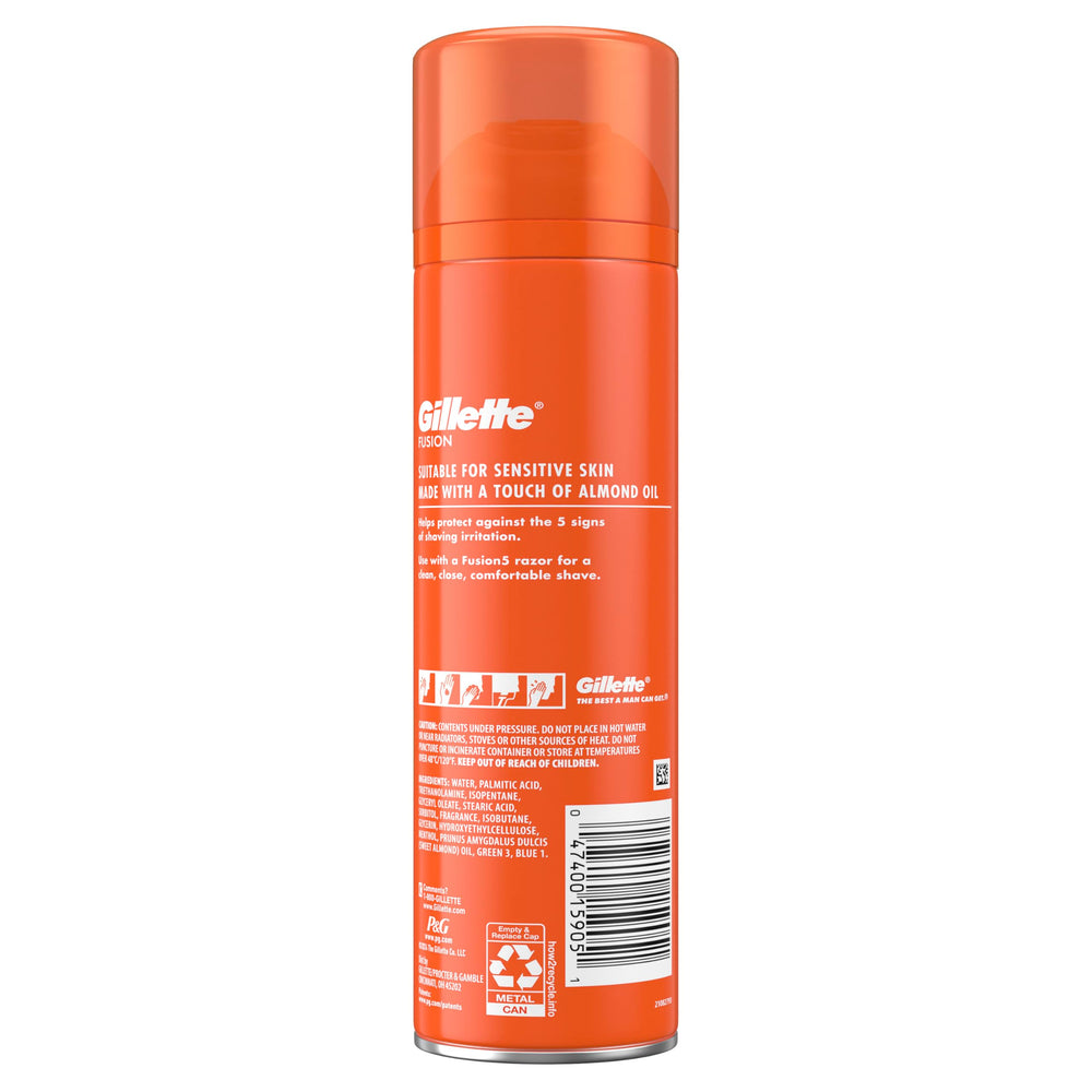 Gillette Fusion5 Ultra Sensitive Gel travel-friendly packaging.