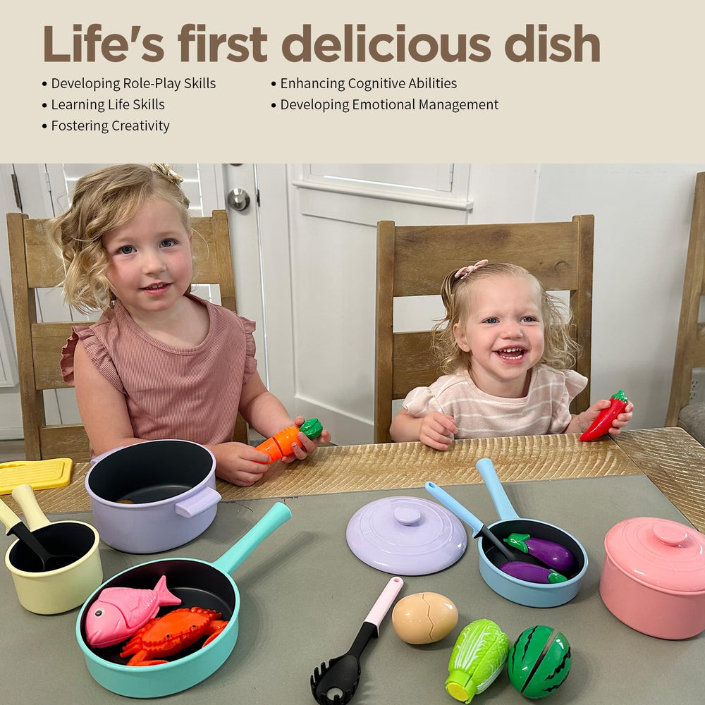 GILOBABY fruits support colorful play and culinary imagination.