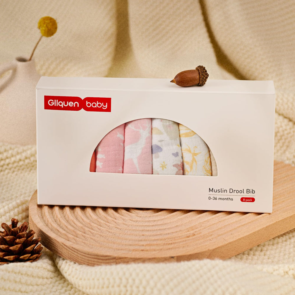 GLLQUEN BABY soft-muslin fleece backing emphasizes gentle skin contact.