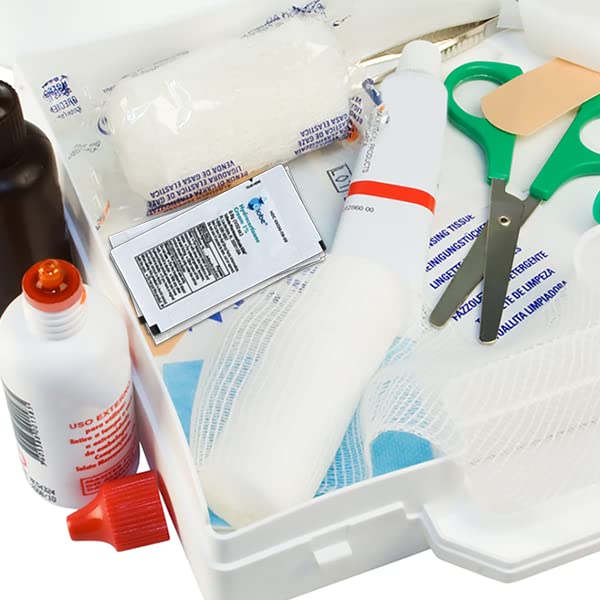 Globe Hydrocortisone dispensing box demonstrates unit-dose packaging