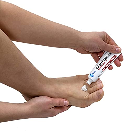 Globe fresh product guarantee label assures pharmacist-recommended quality.