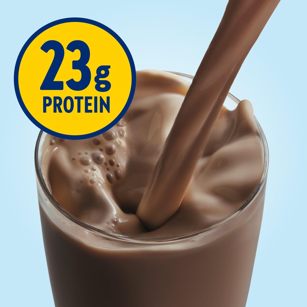 Glass filled with Glucerna Hunger Smart shake ready to drink for meals