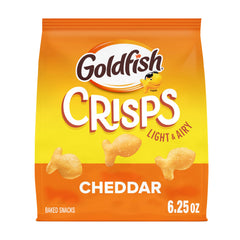 Goldfish Cheddar bag front, ideal for quick on-the-go snacking.