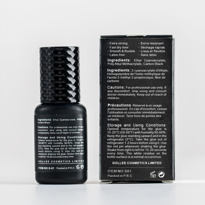 Packaging and included items display highlighting product value