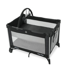 Graco Kaden Pack 'n Play On The Go bassinet fold enables quick setup during travel.