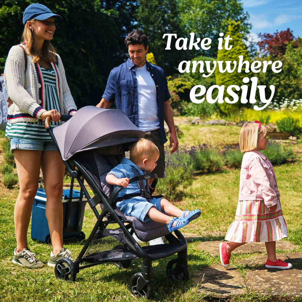 Graco Ready2Jet leatherette handle for stylish, comfortable grip