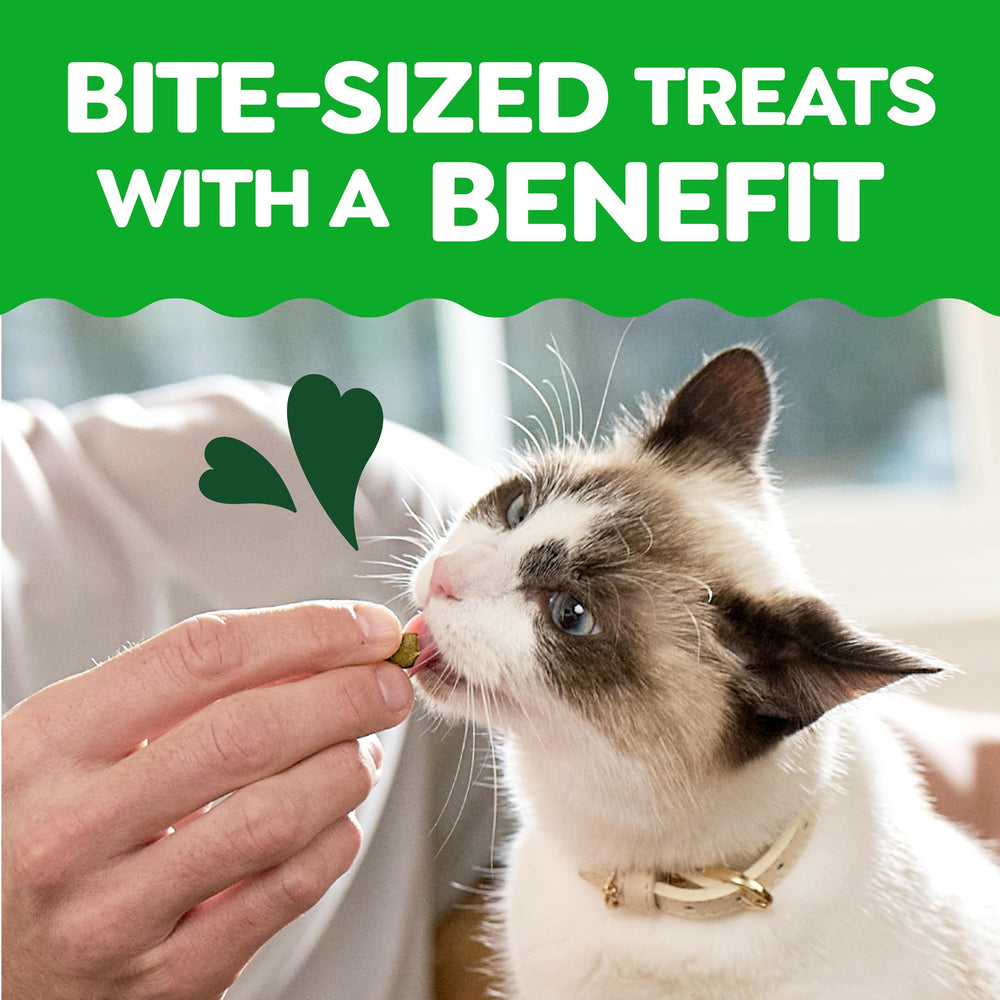 Greenies Feline Smartbites low-calorie treats, under two calories per bite for mindful rewards.