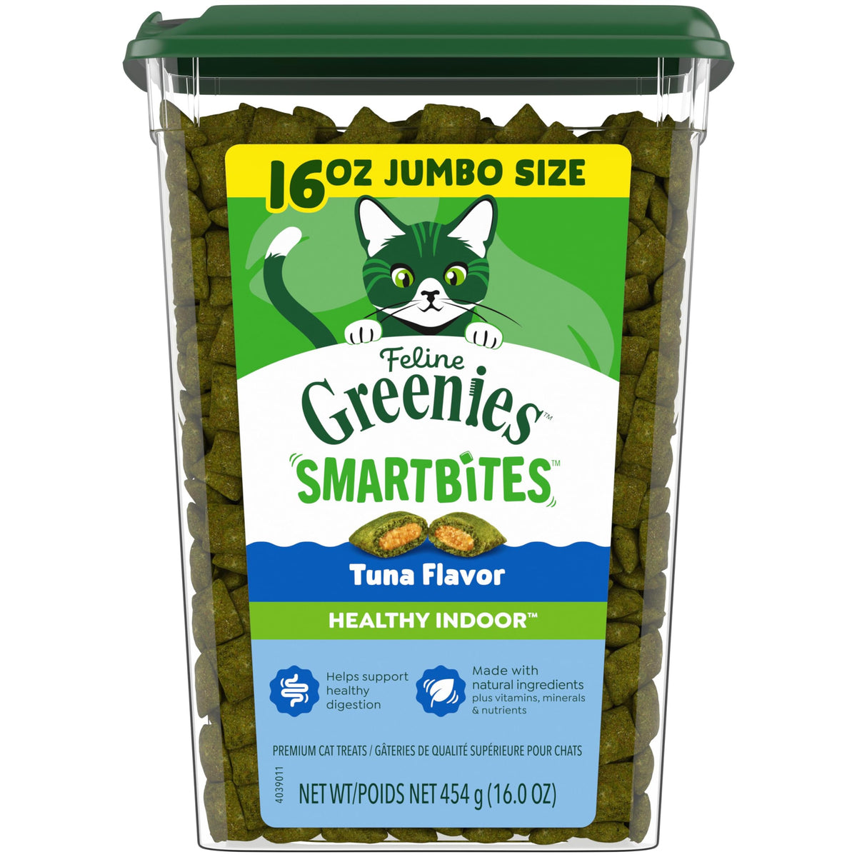 Greenies Feline Smartbites tuna tub front, inviting indoor cats to enjoy a healthy reward.