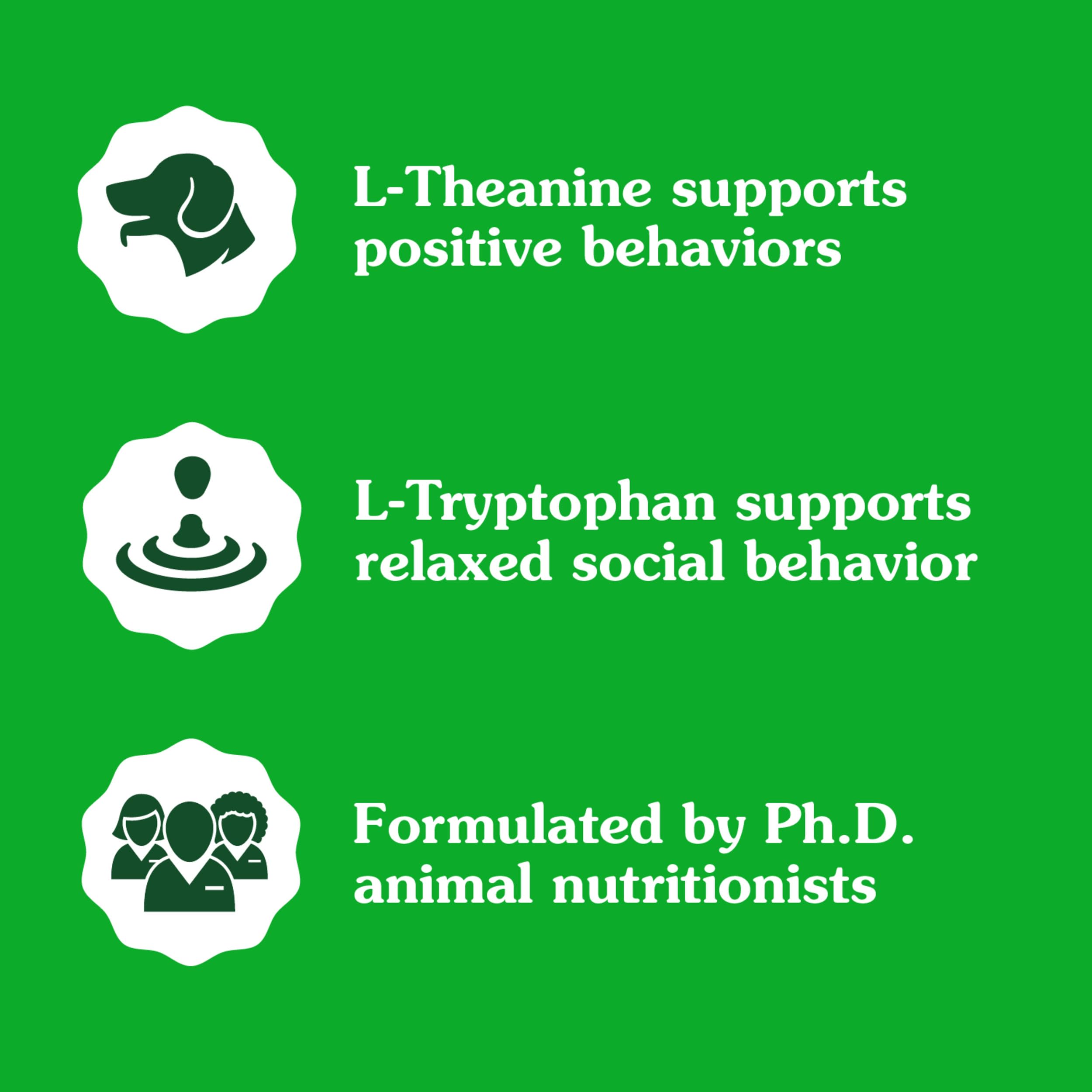 Packaging note confirms formulation by Ph.D. animal nutritionists