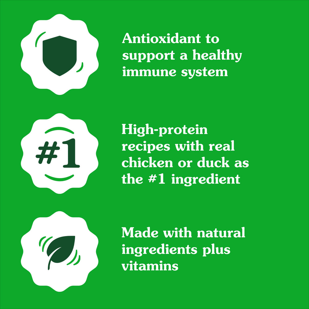 Greenies Smart Topper serving in a bowl shows easy mix-in use