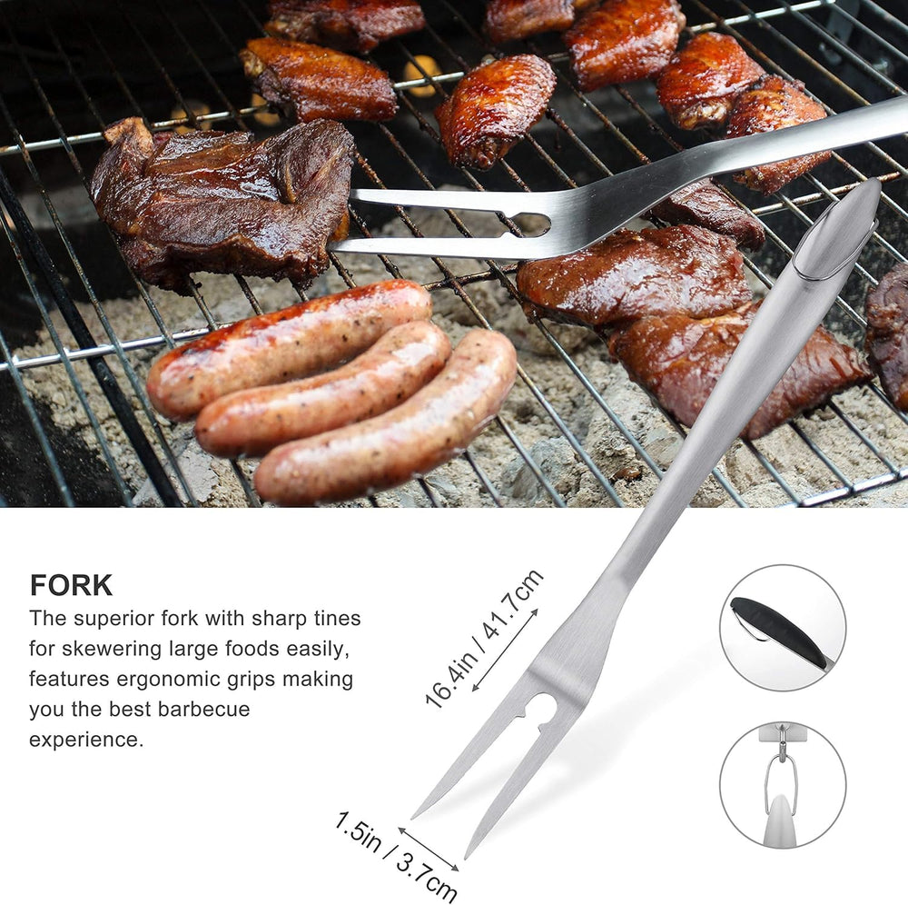 Grilljoy cleaning brush with extra head for thorough grill upkeep