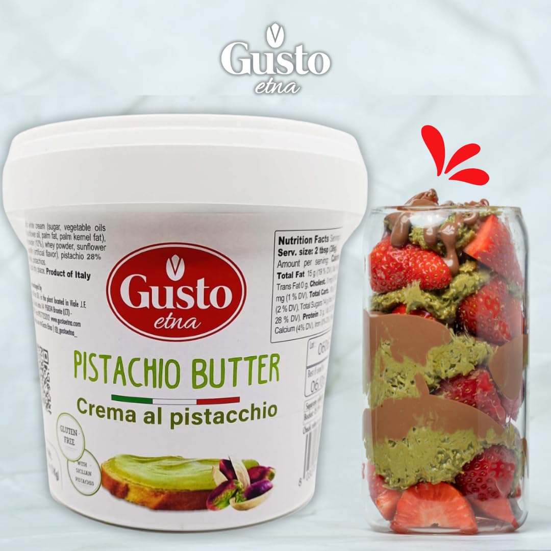 Pistachio dessert topping to enhance gelato or yogurt