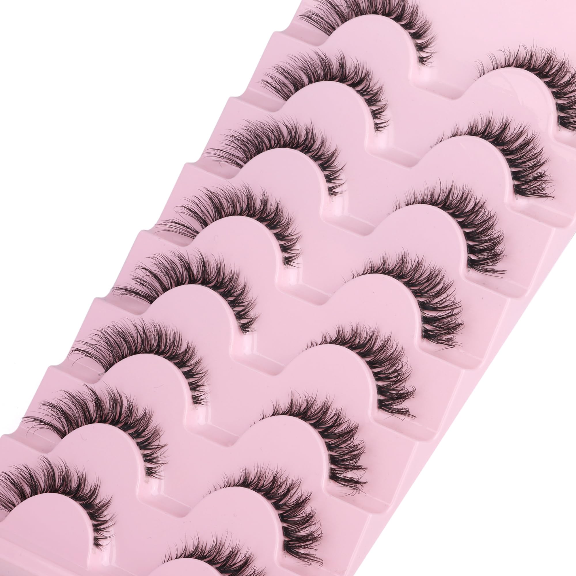 GVEFETIEE lashes ideal for daily wear, dates, and photoshoots.