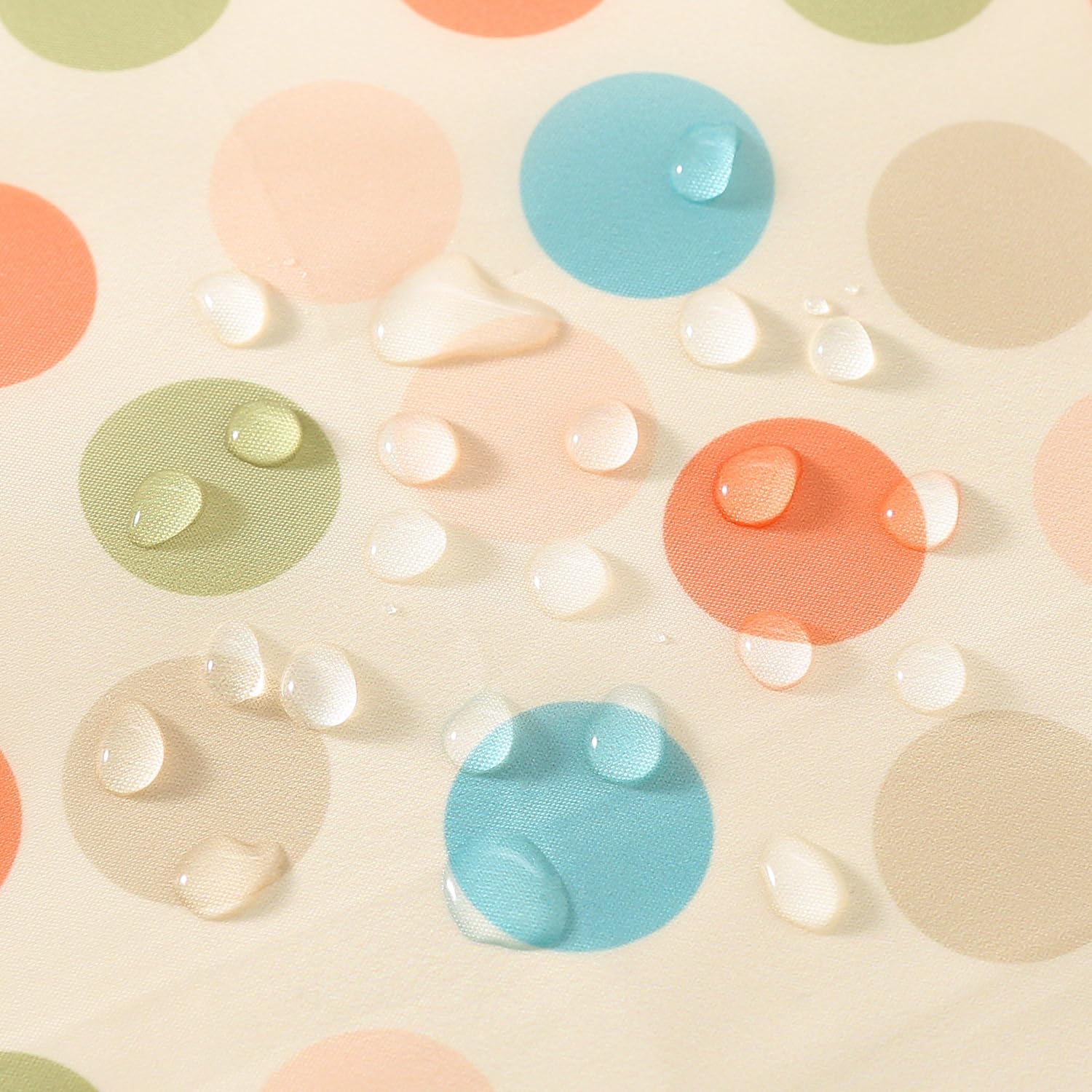 Hafftnun baby mealtime coverage image conveys clean clothes after meals