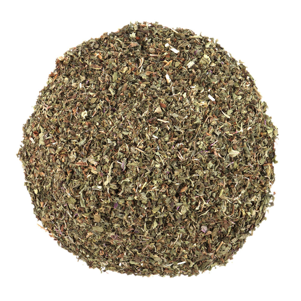 Halo Naturals peppermint leaf close-up texture, ideal for crafting fragrant herbal teas