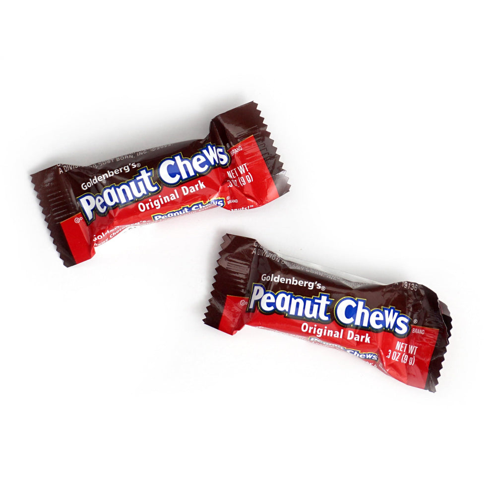 Peanut Chews Original Dark with dark chocolate coating and peanut centers, ideal for sharing.