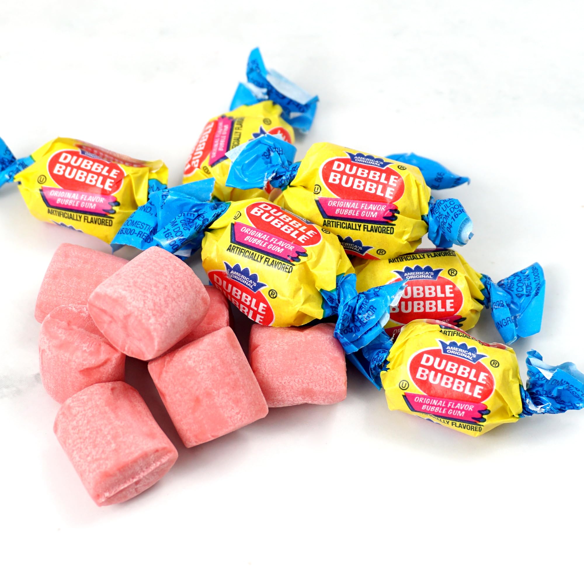 Dubble Original Bubble Gum office candy for quick breaks.
